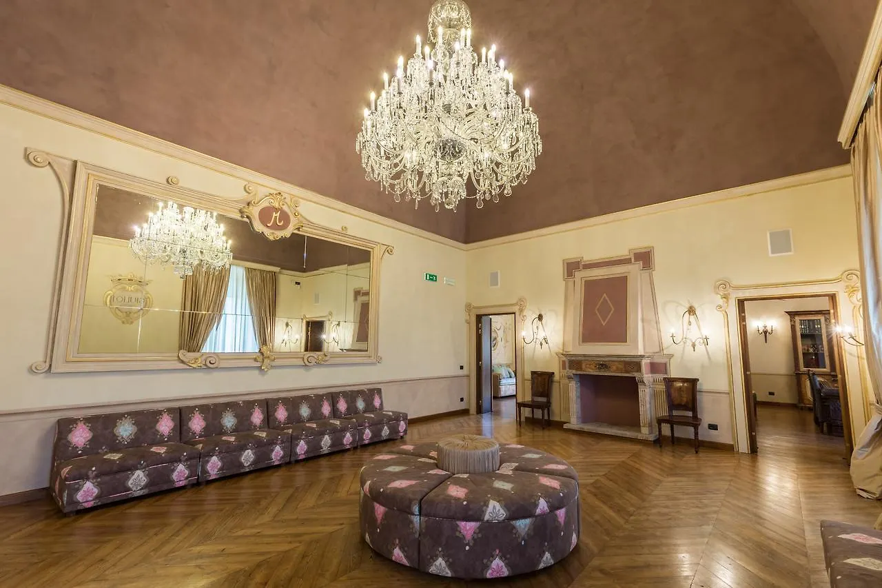 Castello Di Pontebosio Luxury Resort Licciana Nardi Hotel