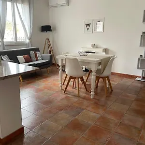 Ucuppu Appartamento