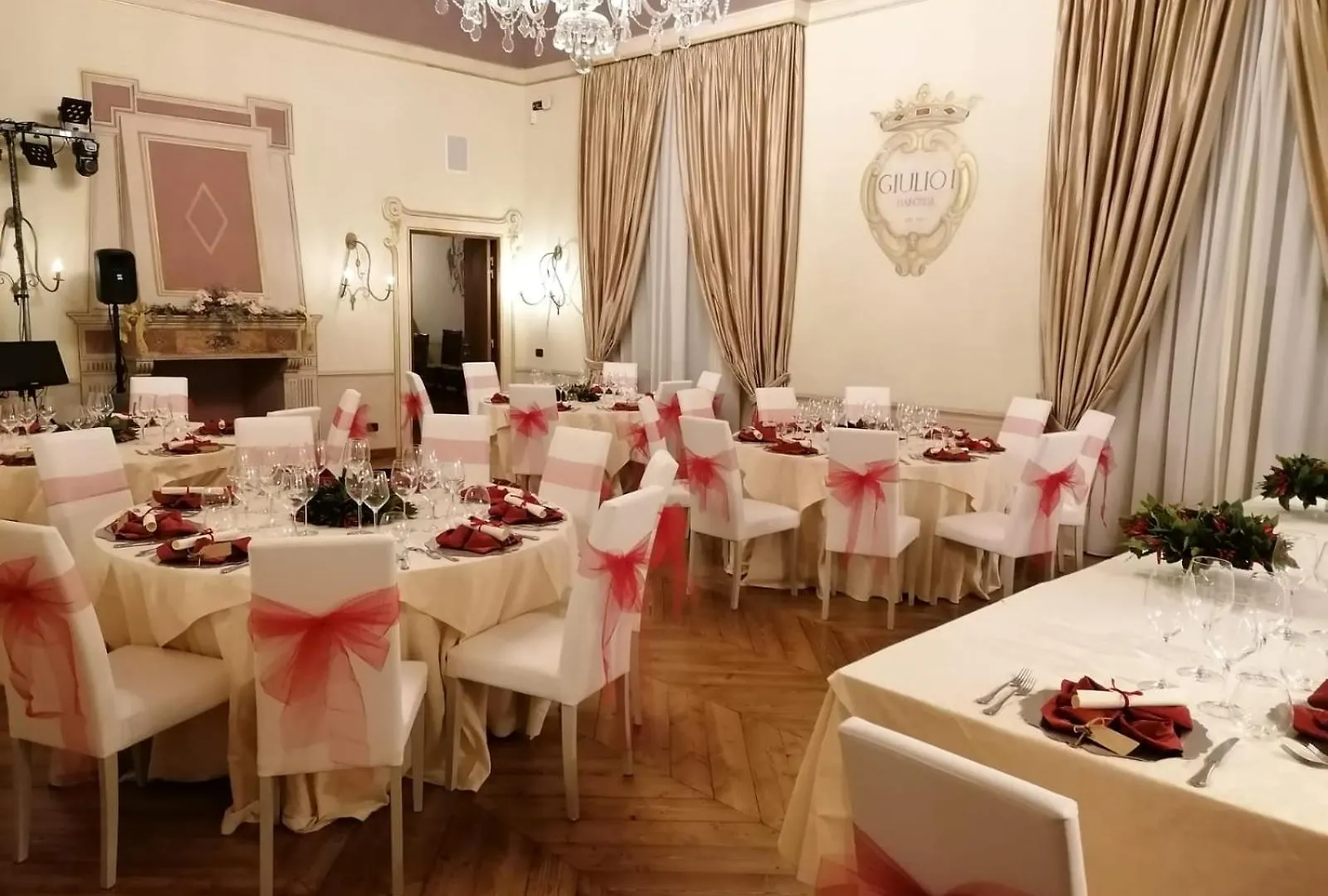 Castello di Pontebosio Luxury Resort Licciana Nardi Hotel